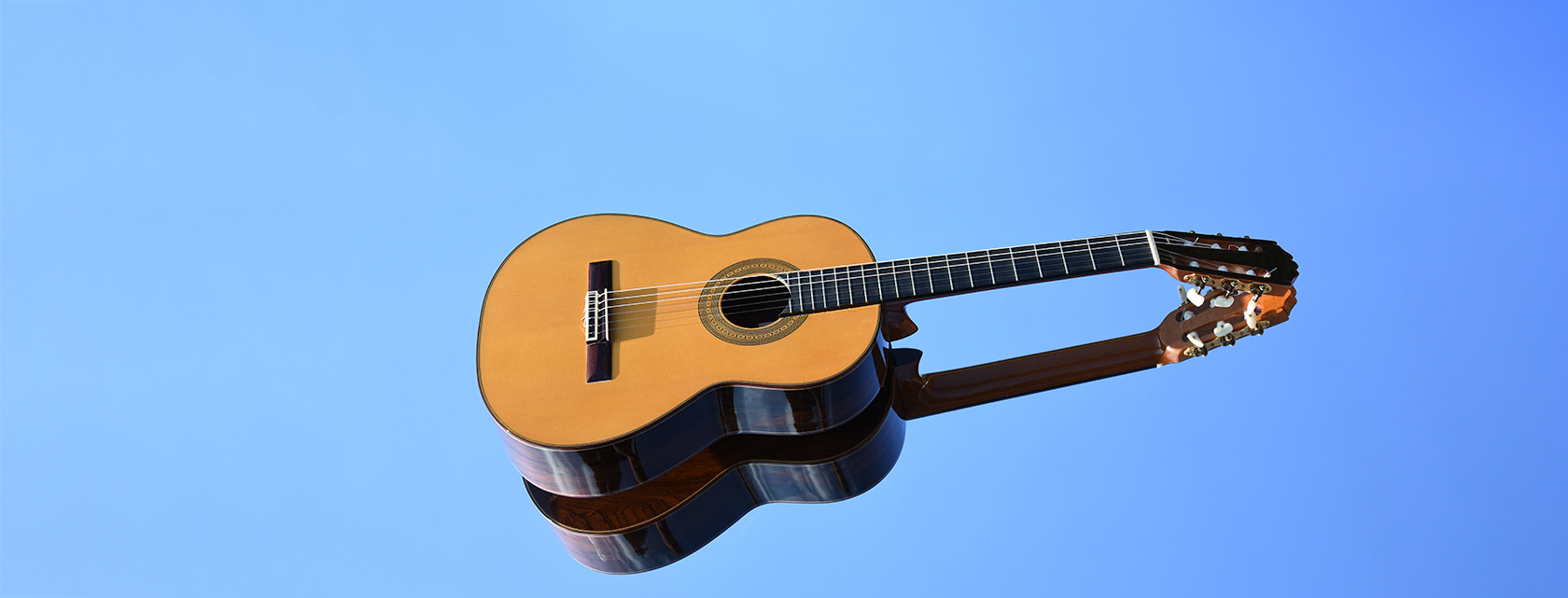Adele Rosić Guitar for Lessons